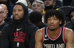 沙登·夏普创造開(kāi)拓者(zhě)队史纪录，超(chāo)越達(dá)米(mǐ)安·利(lì)拉德