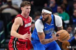 糟糕，卡梅(méi)隆·安東(dōng)尼(ní)警(jǐng)告安東(dōng)尼(ní)·戴維(wéi)斯注意尅(kè)里斯·保羅(luó)的遭遇(yù)