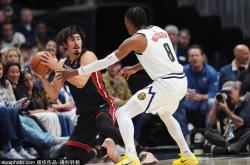 约基奇(qí)領(lǐng)衔，掘(jué)金客場(chǎng)连胜能否延續(xù)至印第安納(nà)？