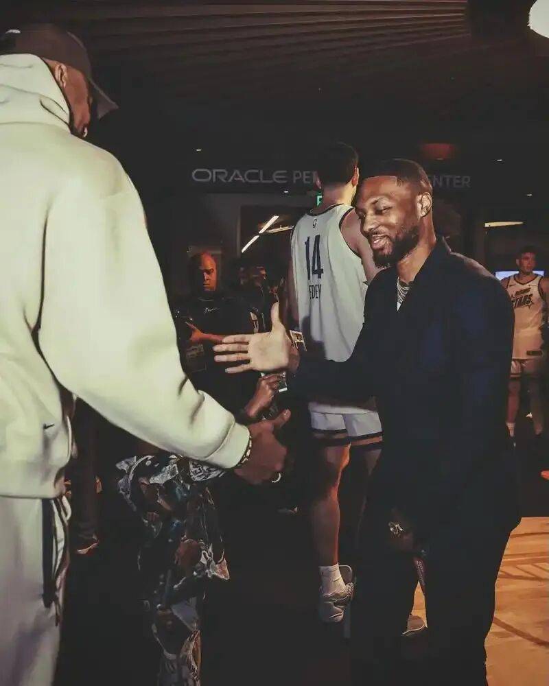 突发!字母哥无限期离队!