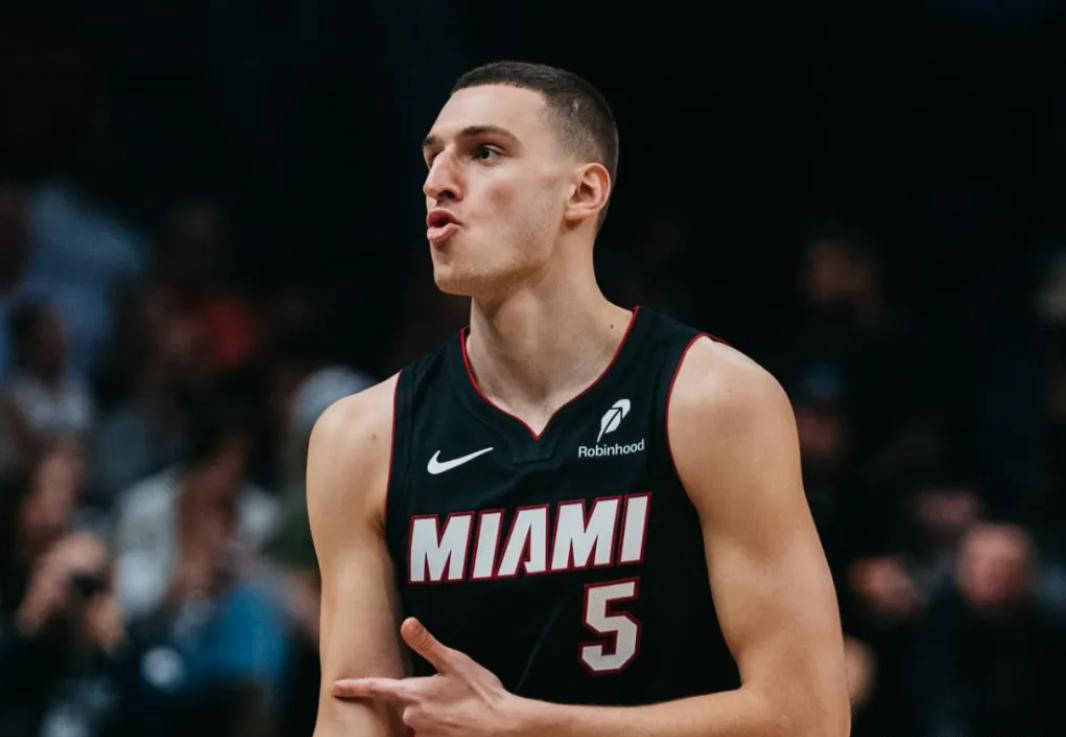 迈阿密热火队压哨续约潜力新星！签下4年6240万美元合同