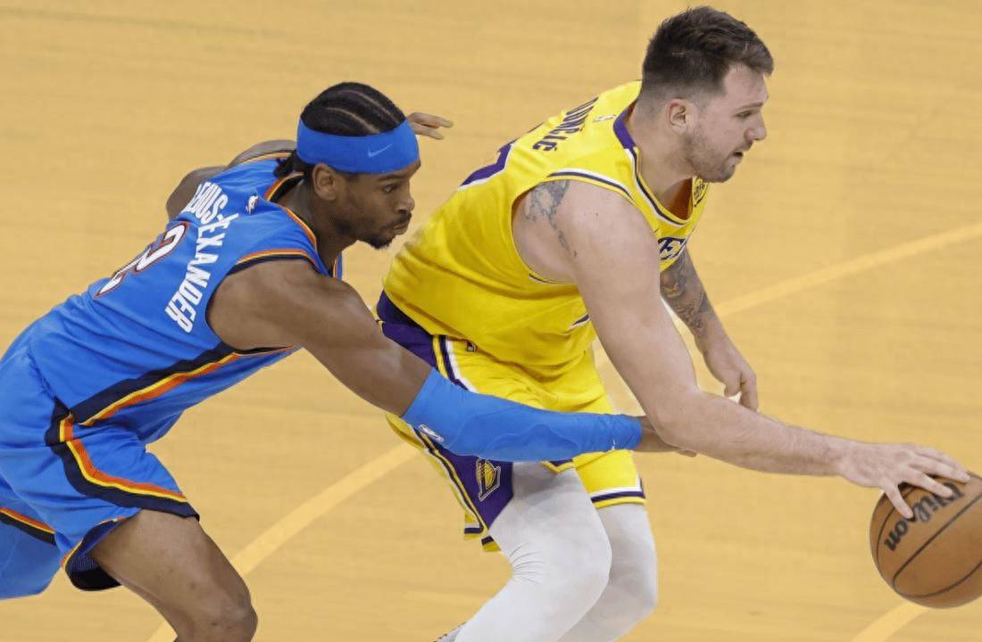 NBA新赛季MVP榜风云:谁将笑傲群雄?