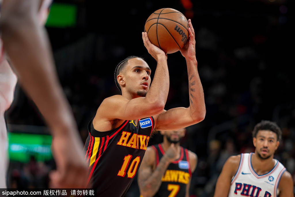 老鹰交易特雷·杨？目标锁定安东尼·戴维斯引关注