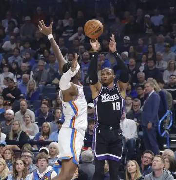 11月2日NBA常规赛赛程预览：国王vs雄鹿，火箭vs凯尔特人