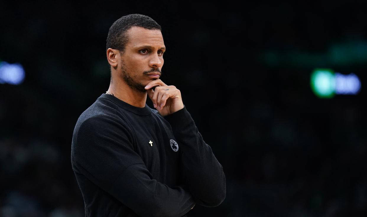 凯尔特人创下NBA历史耻辱纪录！三分球命中率仅216%