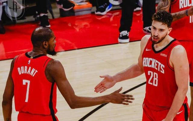 战绩提升至14胜5负！火箭队下半场调整策略，内线强攻大胜国王队