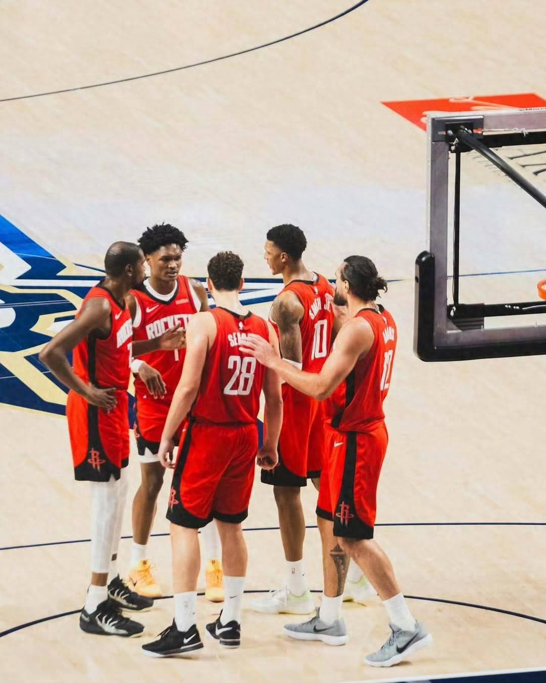 火箭124-125雷霆！NBA揭幕战：杜兰特首秀23分，双加时憾负！